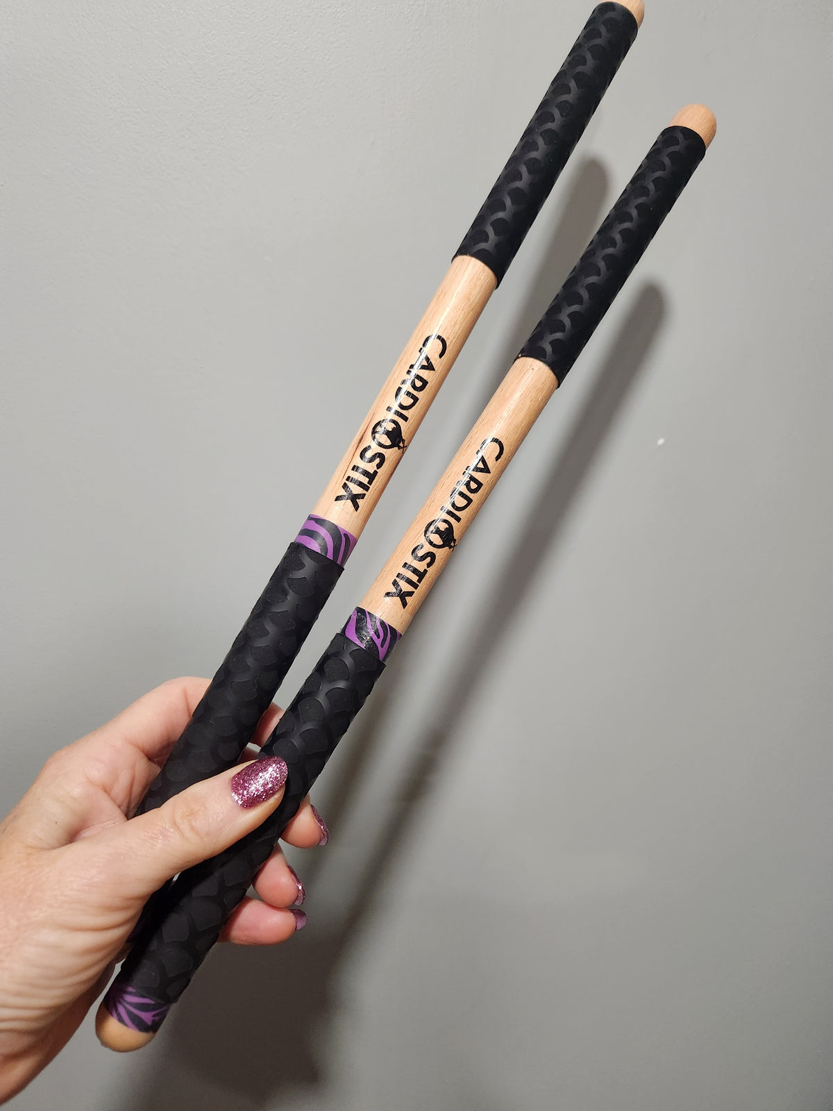 PREMIUM WEIGHT &quot;DESIGNER&quot; DOUBLE GRIP DRUMSTICKS 1 PR. W/BAG