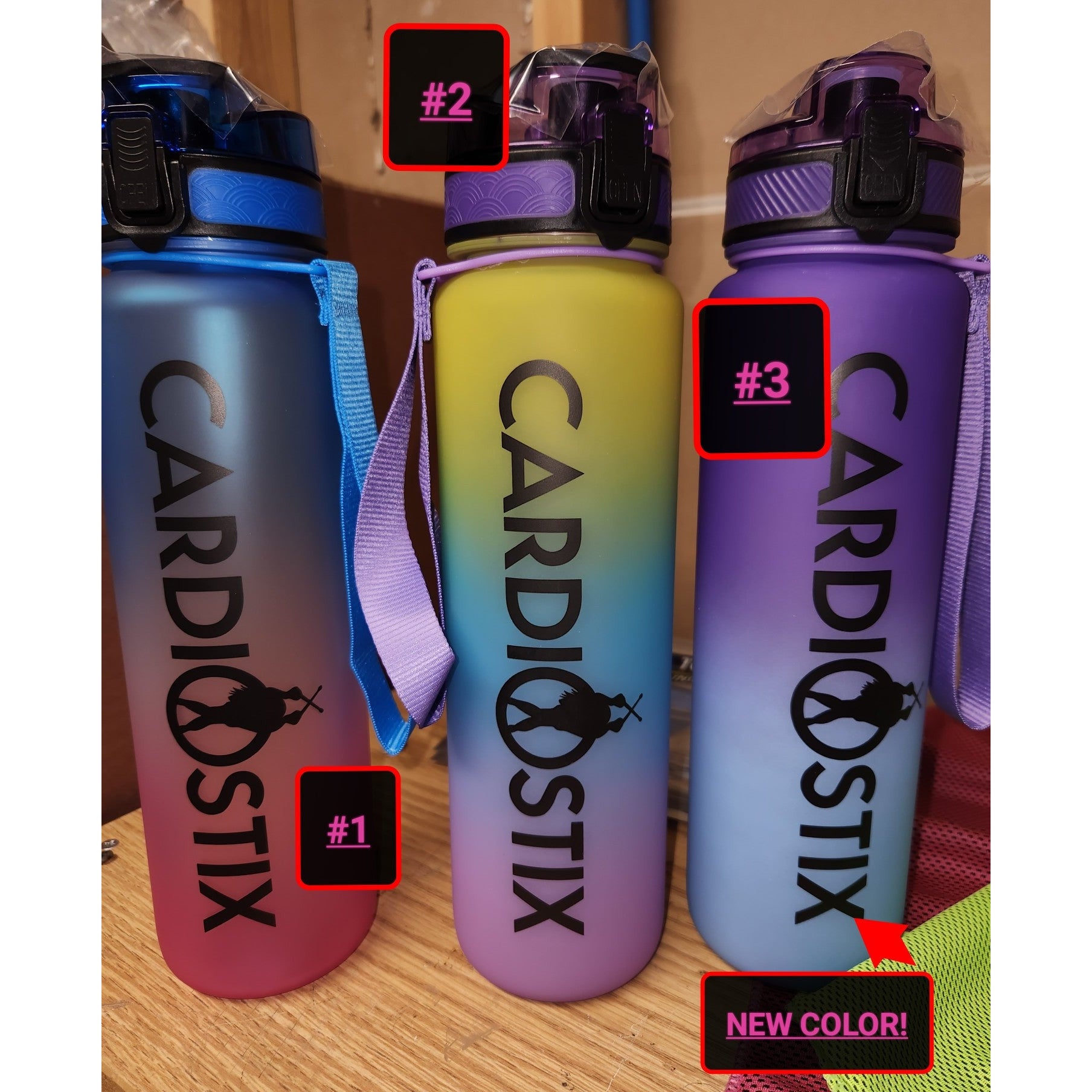 Tie-dye water bottle lid color option 2