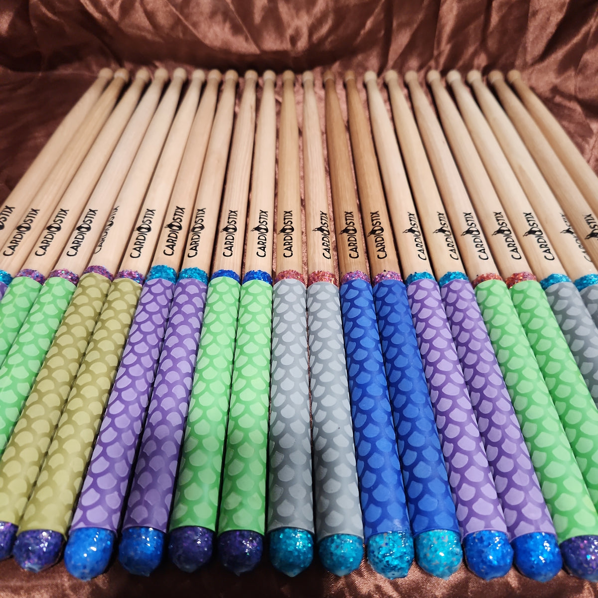 STANDARD MERMAID GRIP HICKORY 17 INCH- 5 OZ DRUMSTICKS-SALE!!!